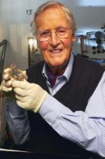 Watch The Incredible Story of Marie Antoinette\'s Watch... With Nicholas Parsons Tvmuse